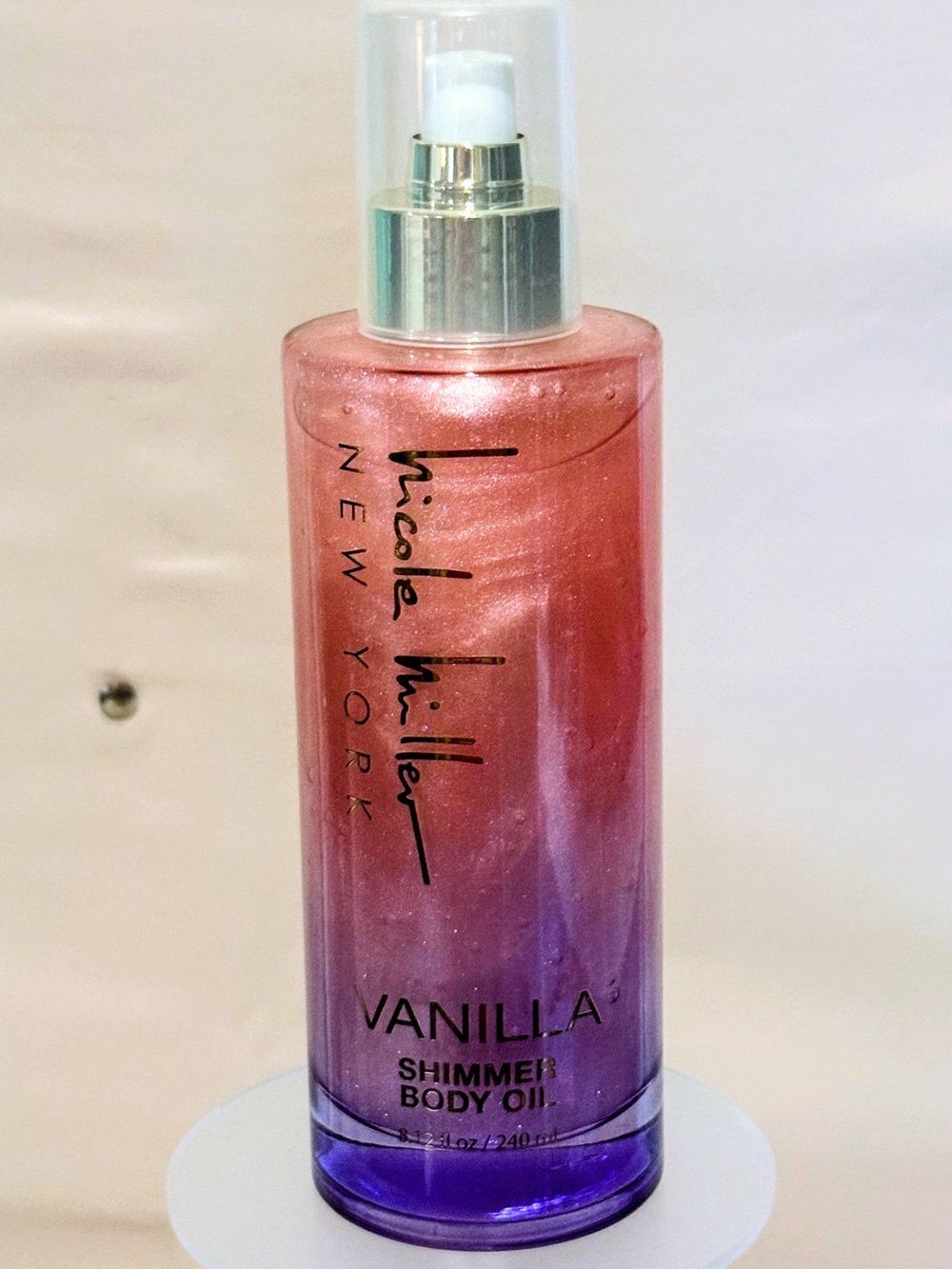 Nicole Miller New York Vanilla Shimmer Body Oil